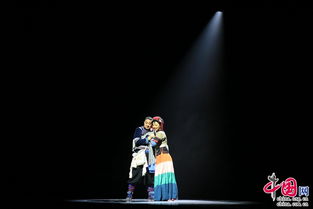 云嶺綻放時代華章 全國優(yōu)秀現(xiàn)實題材舞臺藝術(shù)作品展演云南展演啟動